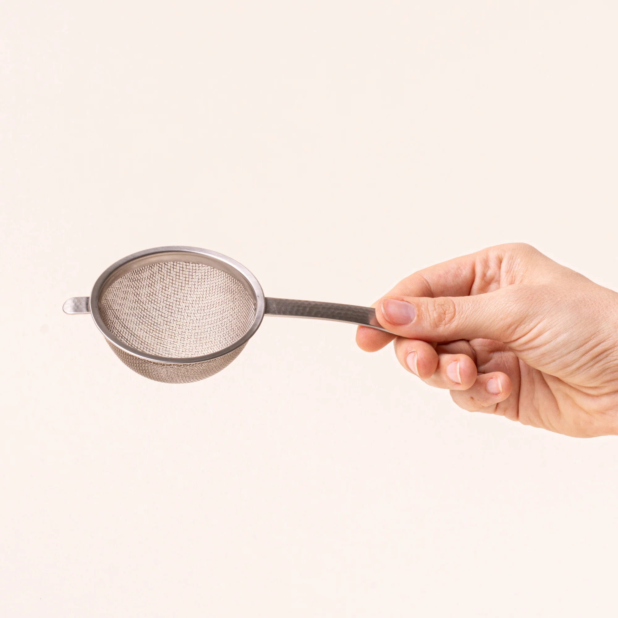 Hammered Steel Strainer - Image 4