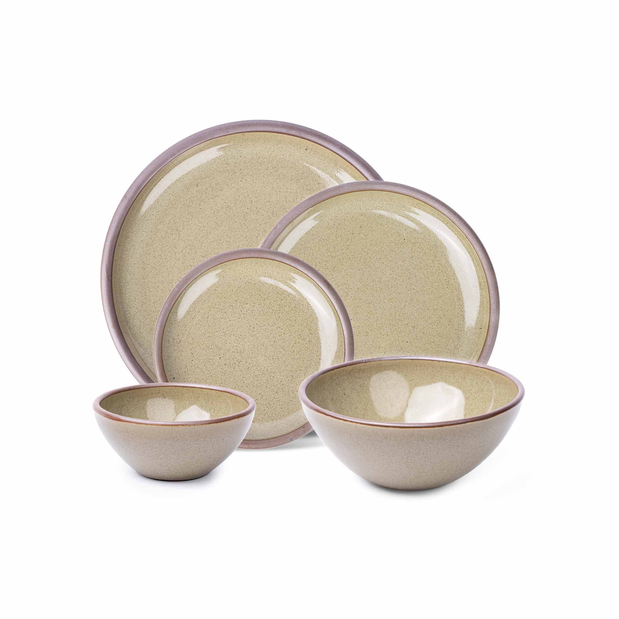 Potter's Dinner Set - Image 40